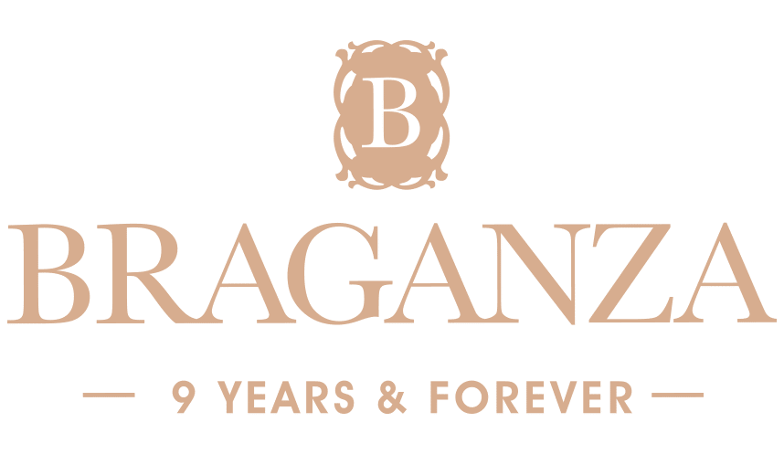 logoheadergold9years